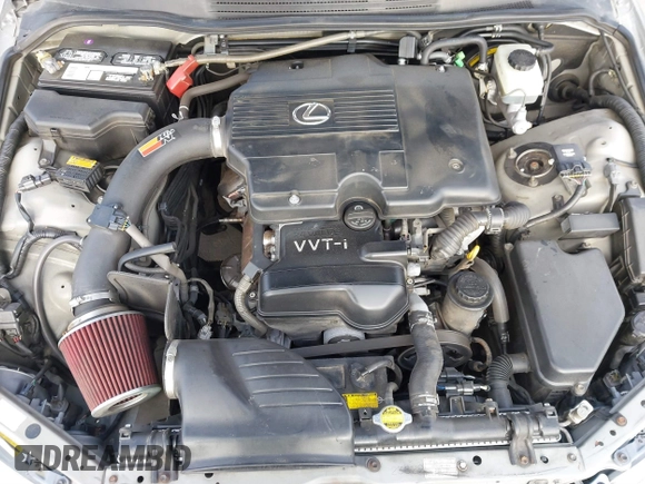 2001 Lexus IS 300 with VIN JTHBD182610018639, listed as a IAAI auction lot 41355976 with 116,575 mi miles. Bid and sale history available at carsss.com. Image 10.