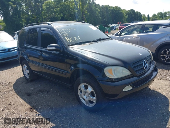 2004 Mercedes-Benz M 350 with VIN 4JGAB57E44A463025, listed as a IAAI auction lot 40167399 with 1,162,011 mi miles and . Bid and sale history available at carsss.com. Image 1.