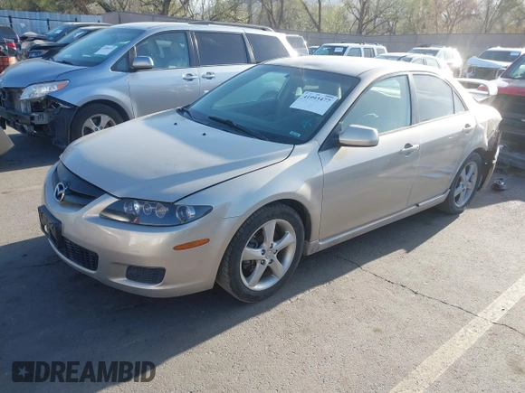 2008 Mazda 6 i Sport VE with VIN 1YVHP80C785M44458, listed as a IAAI auction lot 41993477 with 259,789 mi miles. Bid and sale history available at carsss.com. Image 2.