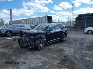 2021 Volvo XC90 Inscription с VIN YV4A22PL8M1770292, выставлен на аукционе IAAI как лот 41991101 с пробегом 61 489 миль миль и . История ставок и продаж доступна на DreamBid. Изображение 2.