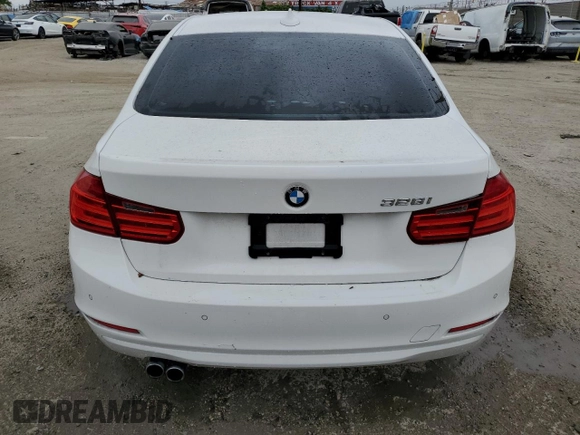 2013 BMW 3 Series 328i with VIN WBA3A5G57DNP23598, listed as a Copart auction lot 55677165 with 217,977 mi miles and Clean Title. Bid and sale history available at DreamBid. Image 6.