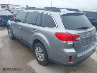 2011 Subaru Outback 2.5i with VIN 4S4BRCAC0B3386313, listed as a IAAI auction lot 41941576 with 170,255 mi miles. Bid and sale history available at carsss.com. Image 3.