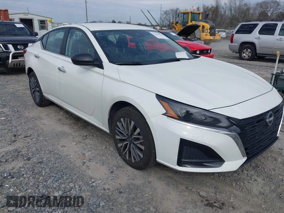 2025 Nissan Altima SV with VIN 1N4BL4DWXSN353315, listed as a IAAI auction lot 41615704 with 6,290 mi miles and . Bid and sale history available at DreamBid. Image 1.