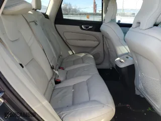 2023 Volvo XC60 Plus Bright Theme with VIN YV4L12RN0P1272294, listed as a Copart auction lot 87417394 with 28,751 mi miles and Salvage Title. Bid and sale history available at carsss.com. Image 11.