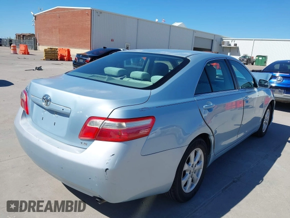 2009 Toyota Camry z VIN 4T1BE46K79U845438, wystawiony jako IAAI lot #42313623 z przebiegiem 160 096 mil mil oraz . Historia ofert i sprzedaży dostępna na DreamBid. Obrazek 4.