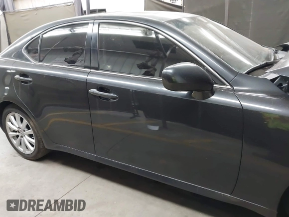2008 Lexus IS with VIN JTHBK262085076032, listed as a IAAI auction lot 41839802 with 184,279 mi miles. Bid and sale history available at carsss.com. Image 13.