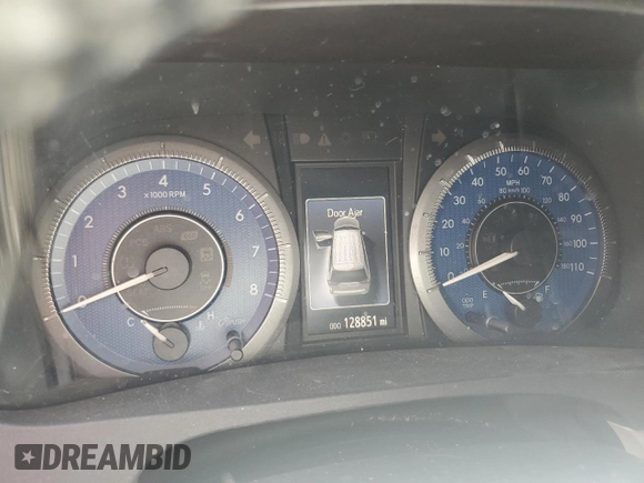 2016 Toyota Sienna XLE with VIN 5TDYK3DC0GS697468, listed as a Copart auction lot 51186795 with 128,851 mi miles and Salvage Title. Bid and sale history available at DreamBid. Image 9.