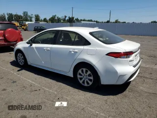 2022 Toyota Corolla LE with VIN JTDEPMAE7N3024062, listed as a Copart auction lot 62824714 with 20,027 mi miles and Salvage Title. Bid and sale history available at carsss.com. Image 2.