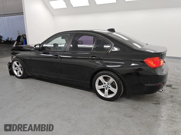 2014 BMW 3 Series 328i with VIN WBA3C1C50EK117572, listed as a Copart auction lot 45409055 with 118,804 mi miles and Clean Title. Bid and sale history available at carsss.com. Image 2.