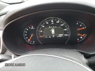 2019 Kia Sorento SX z VIN 5XYPK4A51KG591866, wystawiony jako Copart lot #47398695 z przebiegiem 119 126 mil mil oraz Szkoda całkowita • Salvage title. Historia ofert i sprzedaży dostępna na DreamBid. Obrazek 9.