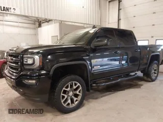 2017 GMC Sierra 1500 SLT z VIN 3GTU2NEC8HG512138, wystawiony jako Copart lot #58624055 z przebiegiem 120 000 mil mil oraz Czysty tytuł • Clean title. Historia ofert i sprzedaży dostępna na DreamBid. Obrazek 2.