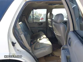 1999 GMC Jimmy SLE with VIN 1GKDT13W9X2545745, listed as a IAAI auction lot 40566227 with 1 mi miles. Bid and sale history available at carsss.com. Image 8.