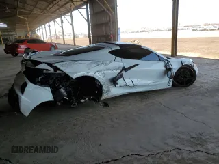 2020 Chevrolet Corvette 3LT z VIN 1G1Y82D47L5106143, wystawiony jako Copart lot #54145415 z przebiegiem Nie podano mil oraz Szkoda całkowita • Salvage title. Historia ofert i sprzedaży dostępna na DreamBid. Obrazek 3.
