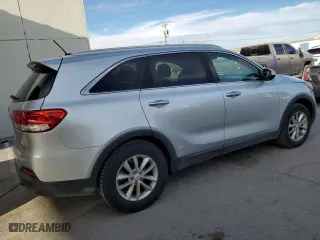 2017 Kia Sorento LX V6 with VIN 5XYPG4A55HG224950, listed as a Copart auction lot 47846735 with 163,855 mi miles and Salvage Title. Bid and sale history available at carsss.com. Image 3.