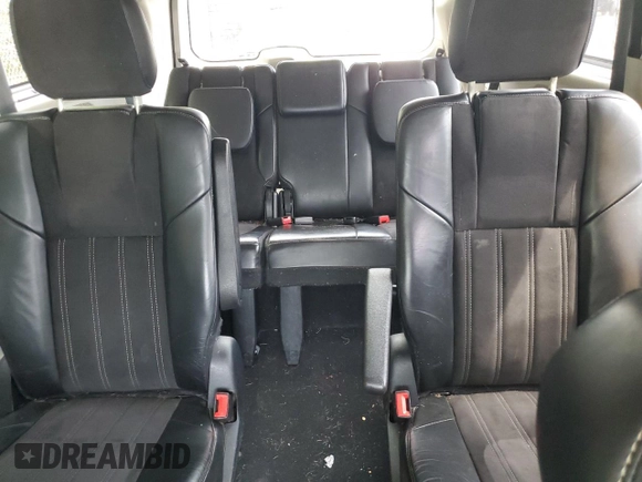 2014 Chrysler Town & Country Touring L 30th Anniversary with VIN 2C4RC1CG8ER297321, listed as a Copart auction lot 59712014 with 128,746 mi miles and Clean Title. Bid and sale history available at DreamBid. Image 10.