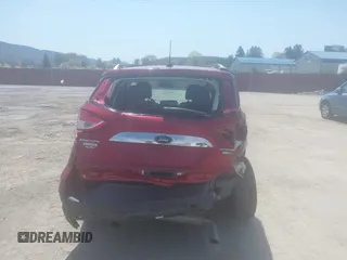 2015 Ford Escape Titanium with VIN 1FMCU9JX9FUB87463, listed as a IAAI auction lot 42059618 with 32,100 mi miles. Bid and sale history available at carsss.com. Image 16.