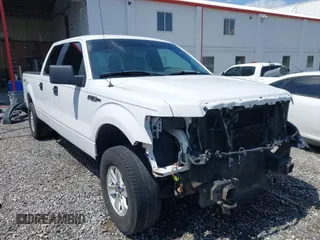 2010 Ford F-150 XL z VIN 1FTFW1E8XAFC11363, wystawiony jako IAAI lot #42415718 z przebiegiem 148 164 mil mil oraz . Historia ofert i sprzedaży dostępna na DreamBid. Obrazek 1.