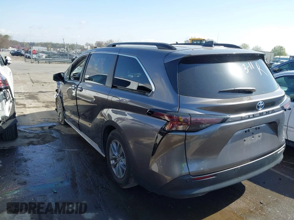 2024 Toyota Sienna XLE z VIN 5TDYRKEC1RS190859, wystawiony jako IAAI lot #41851312 z przebiegiem 43 858 mil mil oraz . Historia ofert i sprzedaży dostępna na DreamBid. Obrazek 3.