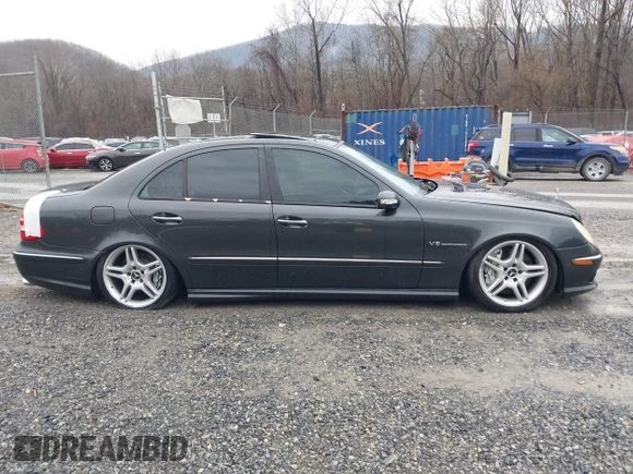 2003 Mercedes-Benz E-Class 5.5L AMG with VIN WDBUF76JX3A267197, listed as a IAAI auction lot 41485778 with 89,310 mi miles. Bid and sale history available at carsss.com. Image 13.