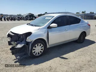 2016 Nissan Versa S Plus with VIN 3N1CN7AP4GL895608, listed as a Copart auction lot 60890815 with 114,638 mi miles and Salvage title. Bid and sale history available at DreamBid. Image 1.