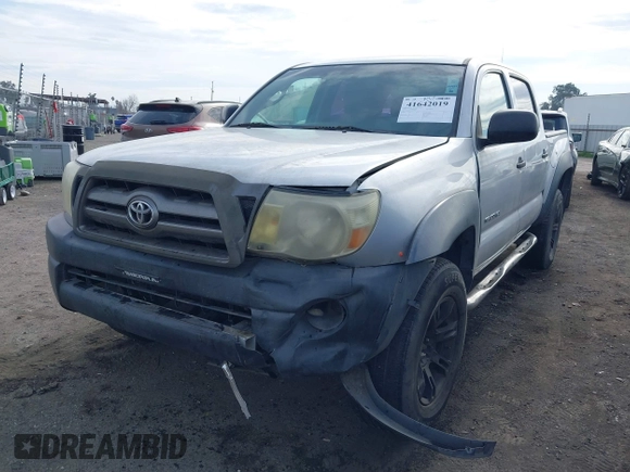 2010 Toyota Tacoma PreRunner z VIN 5TEJU4GN0AZ730557, wystawiony jako IAAI lot #41642019 z przebiegiem 196 355 mil mil oraz . Historia ofert i sprzedaży dostępna na DreamBid. Obrazek 22.
