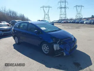 2013 Toyota Prius Two with VIN JTDZN3EU9D3213958, listed as a IAAI auction lot 41804607 with 195,551 mi miles and . Bid and sale history available at carsss.com. Image 1.