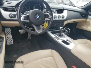 2009 BMW Z4 sDrive35i with VIN WBALM73529E381803, listed as a Copart auction lot 72002354 with 0 mi miles and Clean Title. Bid and sale history available at carsss.com. Image 8.