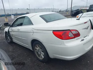 2008 Chrysler Sebring Touring with VIN 1C3LC55R08N260653, listed as a IAAI auction lot 41920159 with 114,543 mi miles and . Bid and sale history available at DreamBid. Image 3.