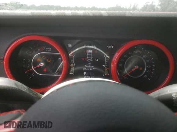 2020 Jeep Wrangler Unlimited Rubicon z VIN 1C4HJXFN9LW315814, wystawiony jako Copart lot #49147855 z przebiegiem 28 902 mil mil oraz Szkoda całkowita • Salvage title. Historia ofert i sprzedaży dostępna na DreamBid. Obrazek 9.