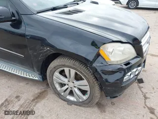2011 Mercedes-Benz GL-Class GL 450 with VIN 4JGBF7BE4BA629312, listed as a IAAI auction lot 41384945 with 127,239 mi miles. Bid and sale history available at carsss.com. Image 6.