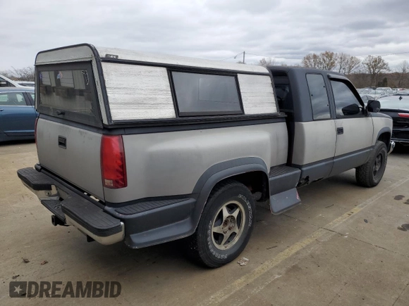 1994 GMC Sierra 1500 with VIN 2GDEK19K2R1544894, listed as a Copart auction lot 81806224 with 208,213 mi miles and Clean Title. Bid and sale history available at DreamBid. Image 3.