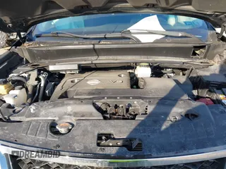 2014 Nissan Pathfinder SV with VIN 5N1AR2MM3EC674423, listed as a IAAI auction lot 41801189 with 184,156 mi miles. Bid and sale history available at carsss.com. Image 10.