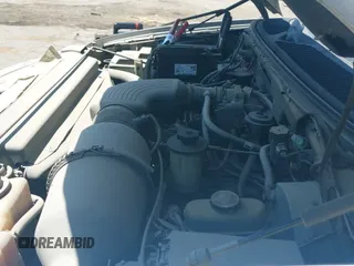 2001 Ford F-150 XL с VIN 1FTRX17L41NA47660, выставлен на аукционе IAAI как лот 42673829 с пробегом 333 890 миль миль и . История ставок и продаж доступна на DreamBid. Изображение 12.