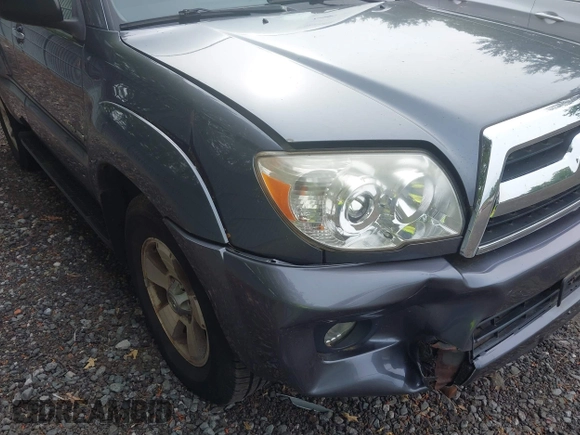 2006 Toyota 4Runner SR5 z VIN JTEBU14R960087249, wystawiony jako IAAI lot #42370575 z przebiegiem 164 150 mil mil oraz . Historia ofert i sprzedaży dostępna na DreamBid. Obrazek 6.