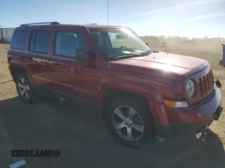 2016 Jeep Patriot High Altitude Edition with VIN 1C4NJRFB3GD658463, listed as a Copart auction lot 82340864 with 77,959 mi miles and Salvage Title. Bid and sale history available at carsss.com. Image 4.