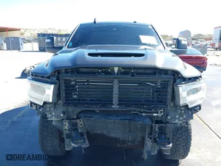 2024 Ram 2500 Laramie with VIN 3C6UR5FL0RG117504, listed as a IAAI auction lot 41728513 with 31,433 mi miles. Bid and sale history available at carsss.com. Image 6.