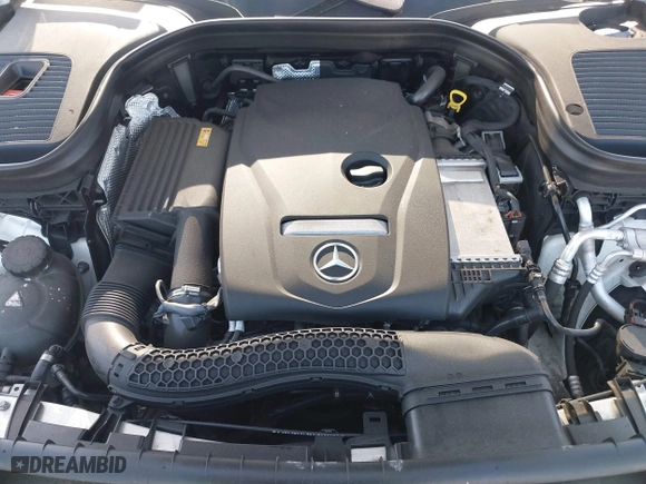 2019 Mercedes-Benz GLC with VIN WDC0G4JB0KV172130, listed as a IAAI auction lot 42094565 with 40,013 mi miles. Bid and sale history available at carsss.com. Image 10.