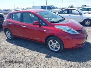 2012 Nissan LEAF SL with VIN JN1AZ0CP0CT025747, listed as a IAAI auction lot 42021121 with 50,344 mi miles. Bid and sale history available at carsss.com. Image 1.
