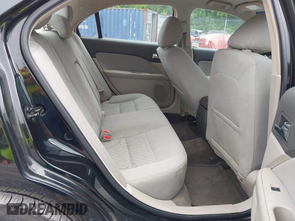 2012 Ford Fusion SE z VIN 3FAHP0HG7CR118766, wystawiony jako IAAI lot #42299997 z przebiegiem 130 915 mil mil oraz . Historia ofert i sprzedaży dostępna na DreamBid. Obrazek 8.