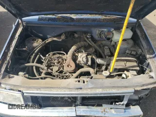 1987 Plymouth Voyager z VIN 2P4FH51G8HR130018, wystawiony jako Copart lot #47295285 z przebiegiem 68 113 mil mil oraz Tytuł czysty. Historia ofert i sprzedaży dostępna na DreamBid. Obrazek 12.