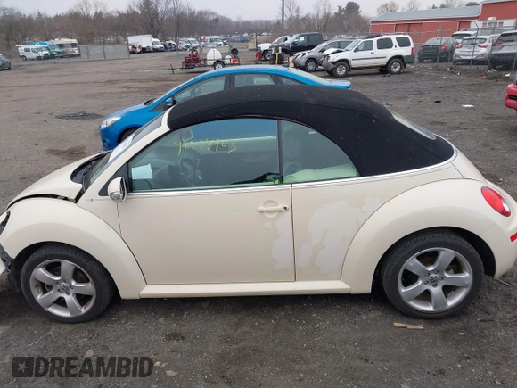 2006 Volkswagen Beetle with VIN 3VWSF31Y16M318144, listed as a IAAI auction lot 41554903 with 126,984 mi miles and . Bid and sale history available at DreamBid. Image 15.