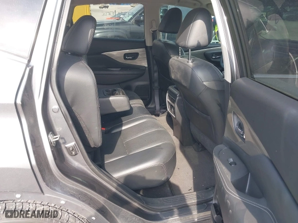 2017 Nissan Murano SV with VIN 5N1AZ2MG4HN137420, listed as a IAAI auction lot 41933199 with 65,025 mi miles. Bid and sale history available at carsss.com. Image 8.