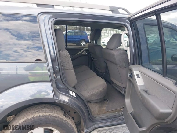 2012 Nissan Pathfinder S with VIN 5N1AR1NB4CC605471, listed as a IAAI auction lot 42034358 with 201,180 mi miles. Bid and sale history available at carsss.com. Image 8.