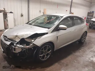 2014 Ford Focus SE with VIN 1FADP3K27EL258850, listed as a IAAI auction lot 40818354 with 106,249 mi miles. Bid and sale history available at carsss.com. Image 18.