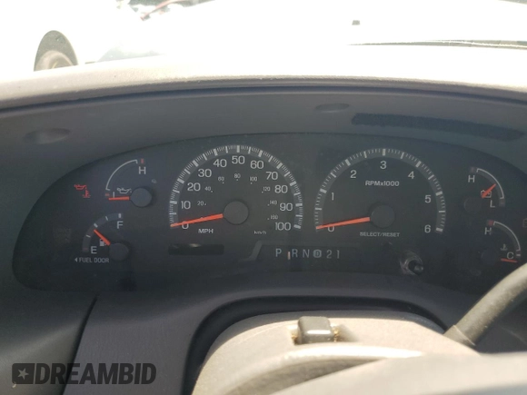 2000 Ford Expedition XLT with VIN 1FMRU15L9YLC33790, listed as a Copart auction lot 59720985 with Not provided miles and Salvage title. Bid and sale history available at DreamBid. Image 9.