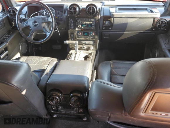 2007 Hummer H2 SUV z VIN 5GRGN23UX7H108128, wystawiony jako Copart lot #50398775 z przebiegiem 308 653 mil mil oraz Szkoda całkowita • Salvage title. Historia ofert i sprzedaży dostępna na DreamBid. Obrazek 8.
