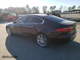 2016 Jaguar XF 35t Prestige with VIN SAJBE4BV2GCY07267, listed as a Copart auction lot 41607585 with 108,309 mi miles and Clean Title. Bid and sale history available at carsss.com. Image 2.