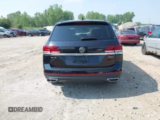 2021 Volkswagen Atlas SE with VIN 1V2HR2CA2MC580752, listed as a IAAI auction lot 42701057 with 69,811 mi miles and . Bid and sale history available at DreamBid. Image 16.