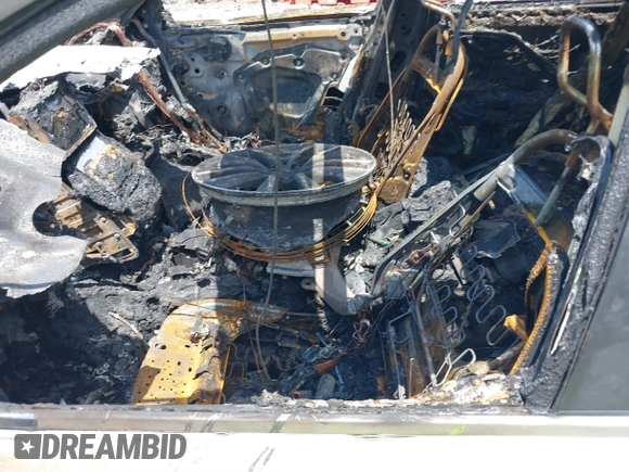 2017 Infiniti Q50 Premium z VIN JN1EV7AP6HM735763, wystawiony jako IAAI lot #39561200 z przebiegiem Nie podano mil oraz . Historia ofert i sprzedaży dostępna na DreamBid. Obrazek 6.