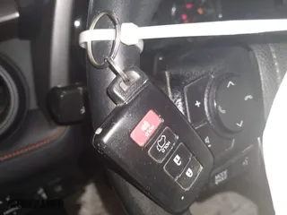 2017 Toyota RAV4 SE with VIN 2T3JFREVXHW577444, listed as a IAAI auction lot 41020638 with 146,784 mi miles. Bid and sale history available at carsss.com. Image 11.